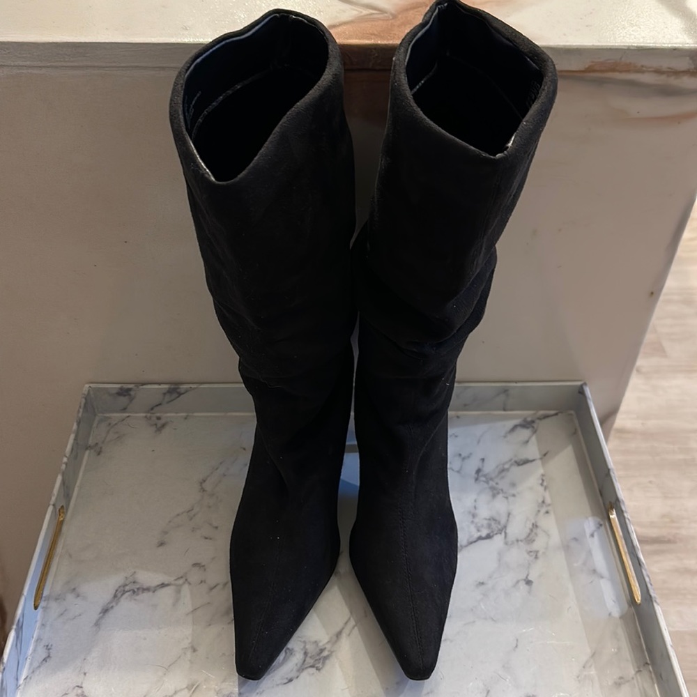 High heel boots, black, 10M, pointy toe
